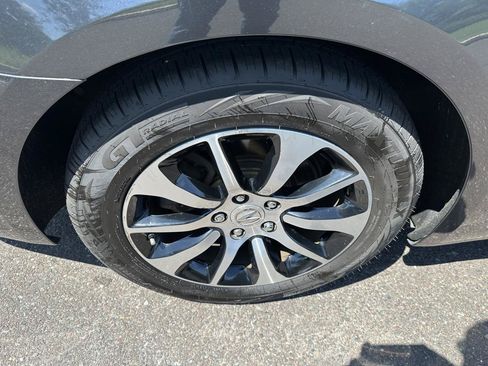 Used 2016 Acura TLX FWD image 33