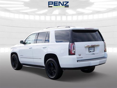 Used 2017 GMC Yukon Denali image 6