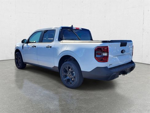 New 2025 Ford Maverick XLT w/ XLT Luxury Package image 5