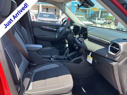 New 2026 Chevrolet TrailBlazer LT FWD image 27