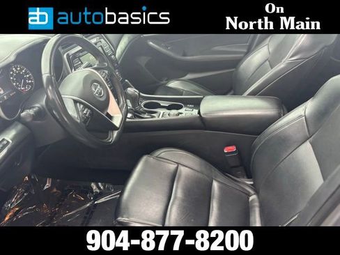 Used 2020 Nissan Maxima 3.5 SL w/ Floor Mat Group FWD image 20