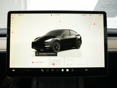 Used 2023 Tesla Model Y Long Range image 49