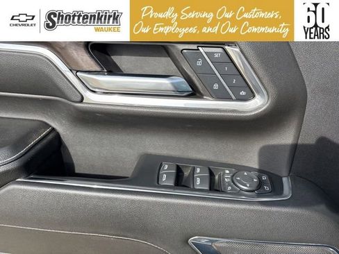 Used 2024 Chevrolet Silverado 2500 LTZ w/ LTZ Plus Package AWD/4WD image 4
