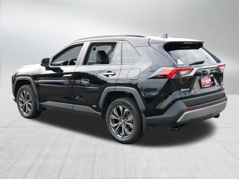 Certified 2025 Toyota RAV4 Limited w/ Advanced Technology Package AWD/4WD image 4