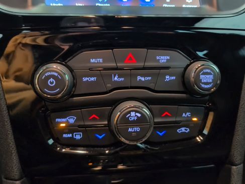 Used 2022 Chrysler 300 S w/ Comfort Group image 24