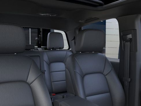 New 2025 GMC Canyon Elevation w/ Convenience Package image 24