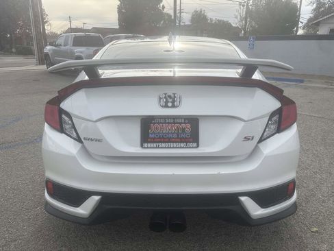 Used 2017 Honda Civic Si image 4