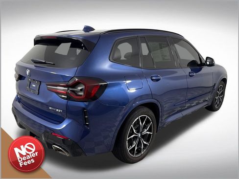 Used 2022 BMW X3 sDrive30i w/ M Sport Package 2 RWD image 3