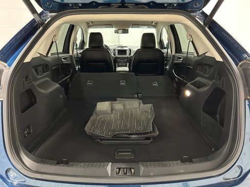 Used 2020 Ford Edge SEL w/ Convenience Package AWD/4WD image 32