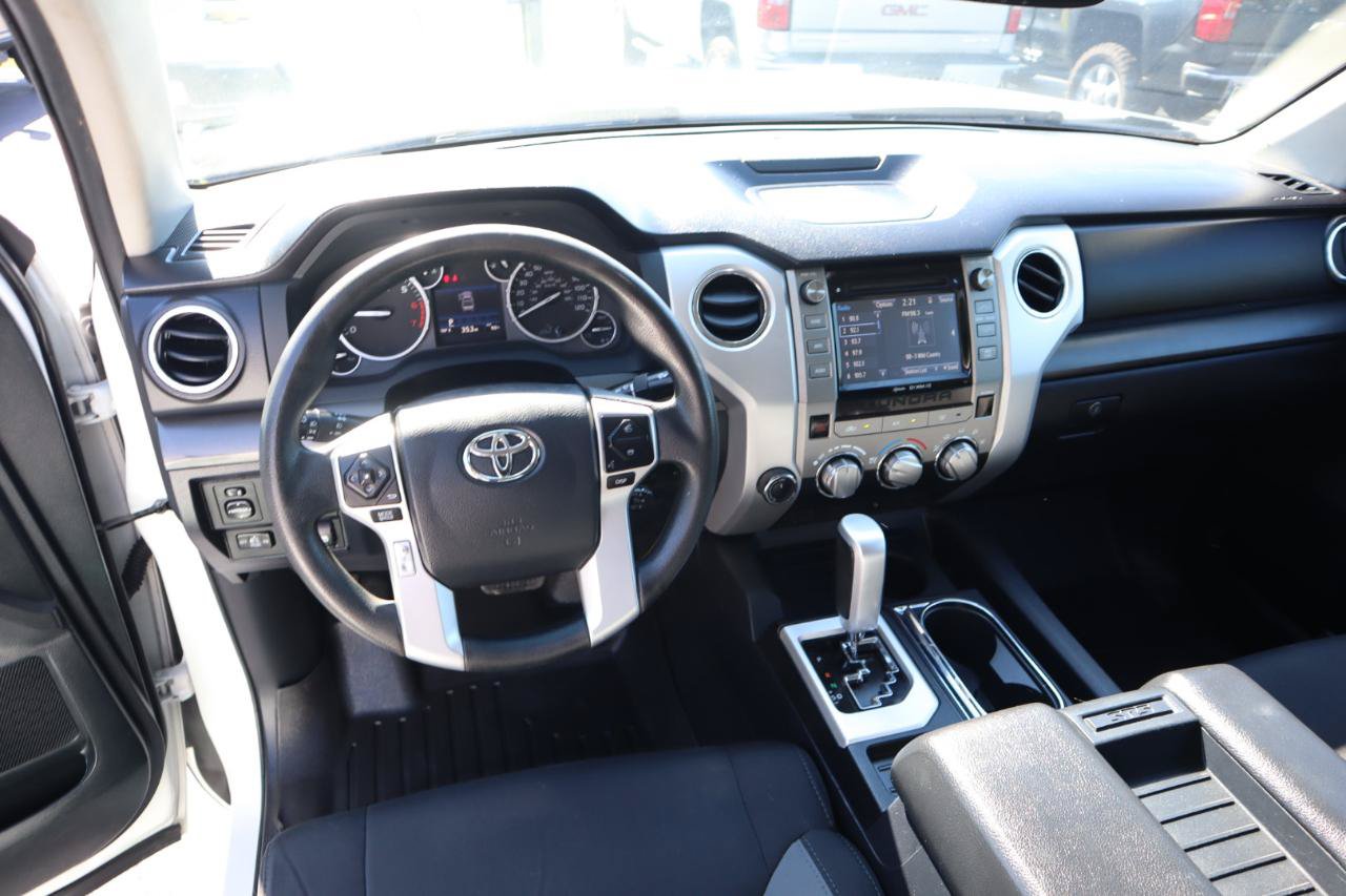 Used 2017 Toyota Tundra SR5 w/ SR5 Upgrade Package AWD/4WD image 10