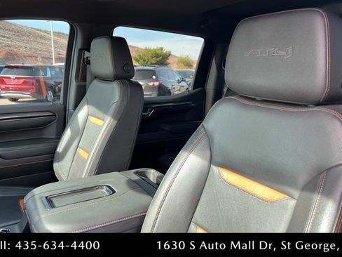 Used 2022 GMC Sierra 1500 AT4 w/ Technology Package image 16