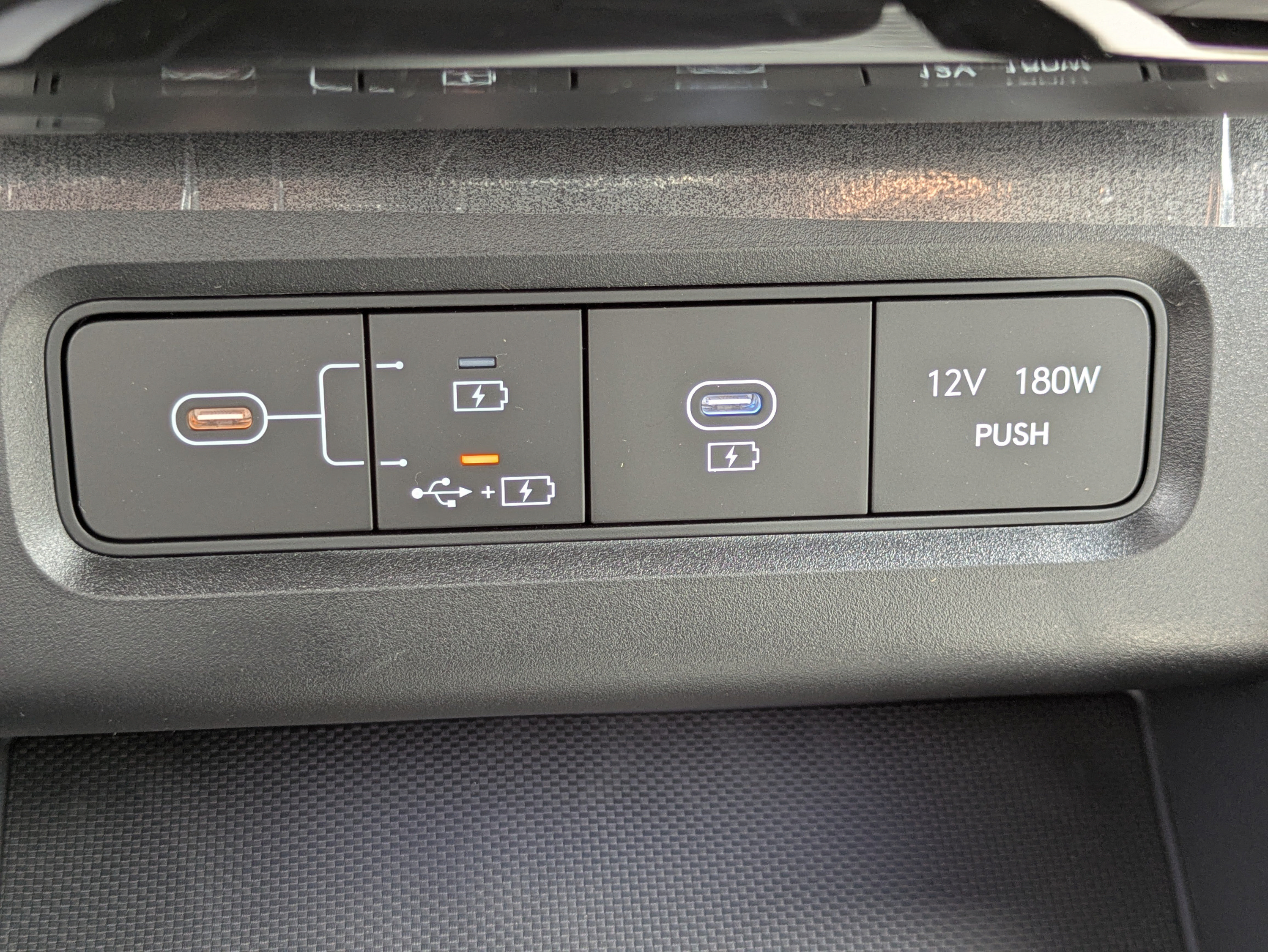 New 2026 Hyundai Tucson Limited AWD/4WD image 23