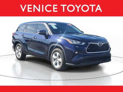 Certified 2020 Toyota Highlander LE