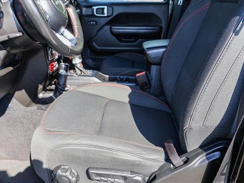 Used 2021 Jeep Wrangler Unlimited Rubicon w/ Cold Weather Group image 11