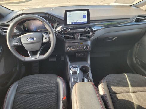Used 2025 Ford Escape ST-Line AWD/4WD image 12