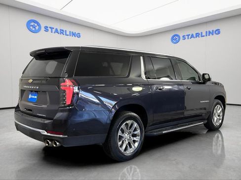 Certified 2025 Chevrolet Suburban Premier image 9