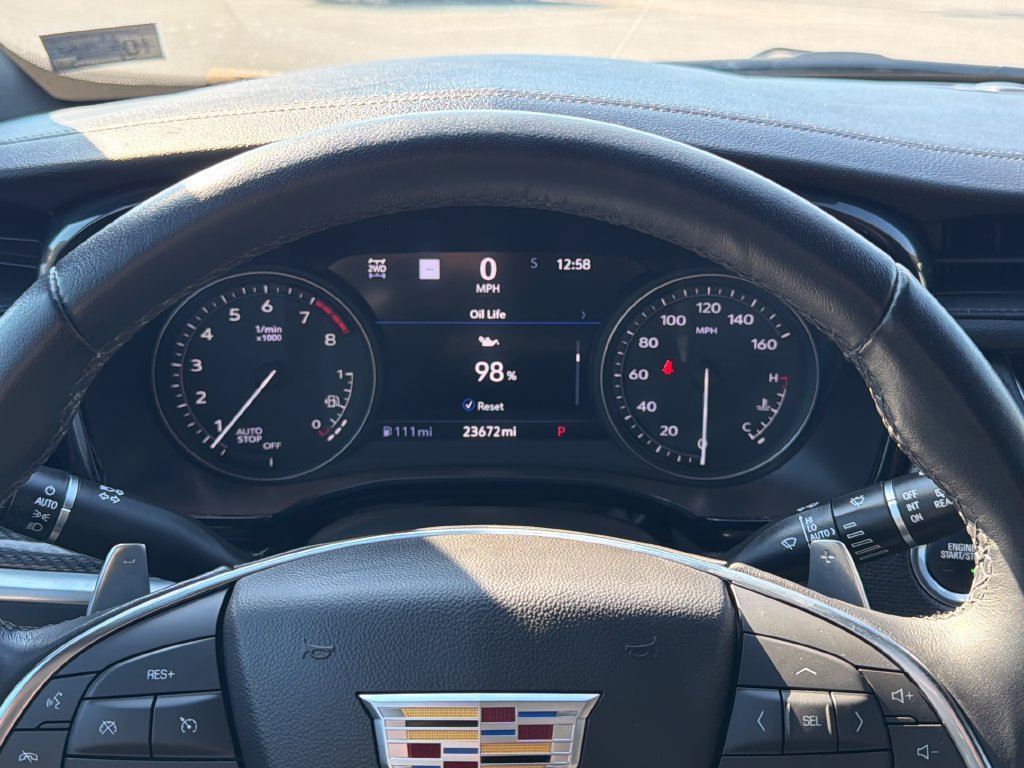 Used 2024 Cadillac XT5 Sportv w/ Technology Package AWD/4WD image 6