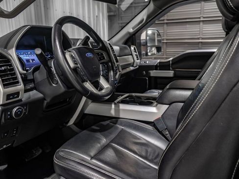 Used 2020 Ford F250 Lariat w/ Lariat Ultimate Package image 10