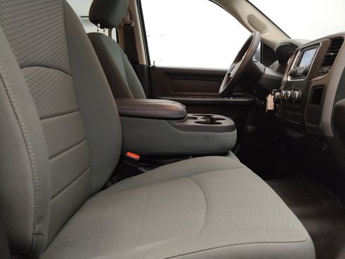 Used 2018 RAM 1500 Tradesman w/ Popular Equipment Group RWD image 21