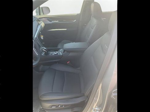 Certified 2025 Cadillac XT5 Premium Luxury w/ Technology Package AWD/4WD image 11