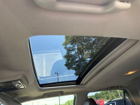 Used 2017 Toyota 4Runner Limited RWD image 12