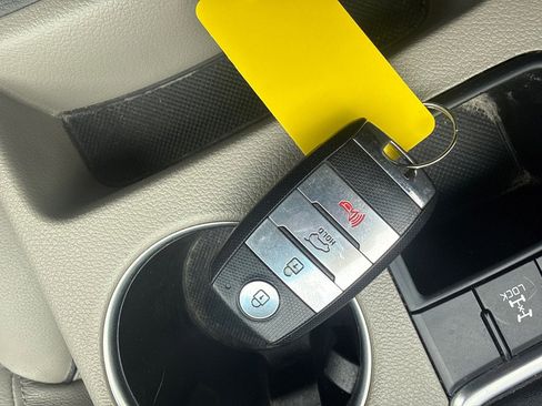 Used 2019 Kia Sportage EX image 31