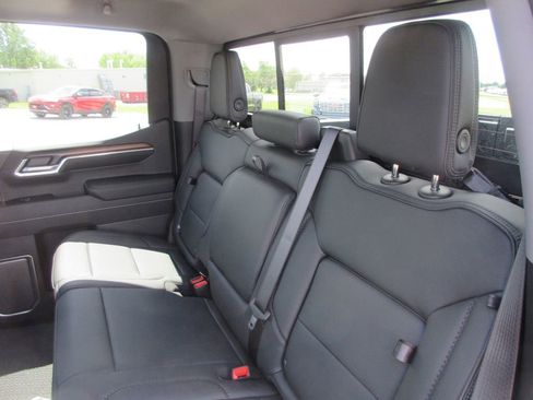 New 2026 GMC Sierra 1500 Denali w/ Denali Reserve Package AWD/4WD image 16