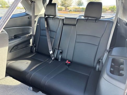 Used 2021 Honda Pilot Special Edition image 27