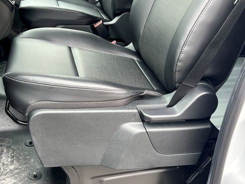 New 2026 Ford Transit 250 148 Medium Roof image 14