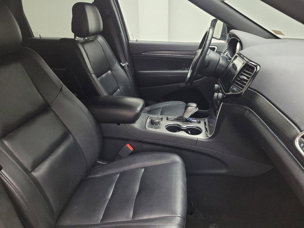 Used 2020 Jeep Grand Cherokee Limited AWD/4WD image 21