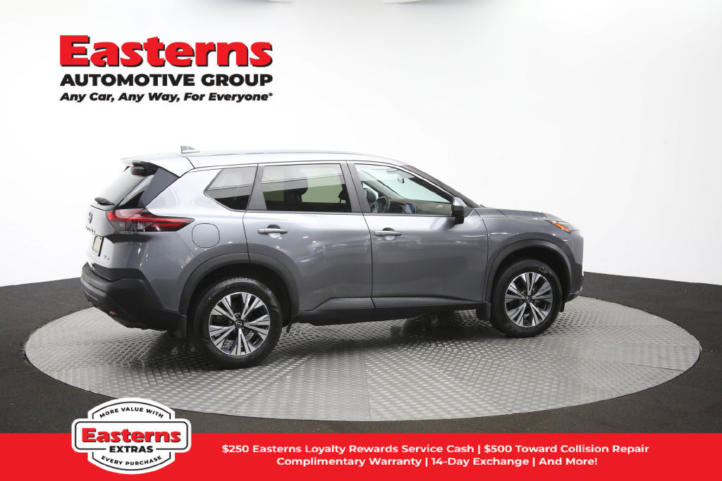 Used 2023 Nissan Rogue SV AWD/4WD image 46