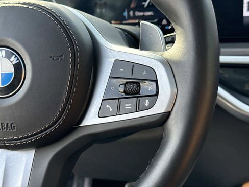 Used 2024 BMW X5 xDrive40i w/ M Sport Package image 22