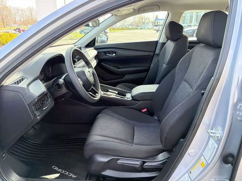 Used 2023 Honda Accord LX image 11