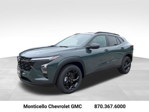 New 2026 Chevrolet Trax LT w/ Driver Confidence Package FWD image 7