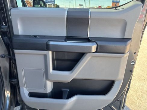 Used 2018 Ford F150 XLT image 25