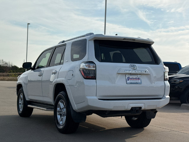 Used 2016 Toyota 4Runner SR5 Premium RWD image 7