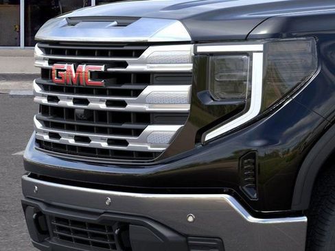 New 2026 GMC Sierra 1500 SLE w/ Preferred Package image 13