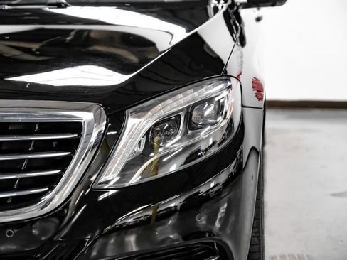 Used 2017 Mercedes-Benz S 550 Sedan image 56