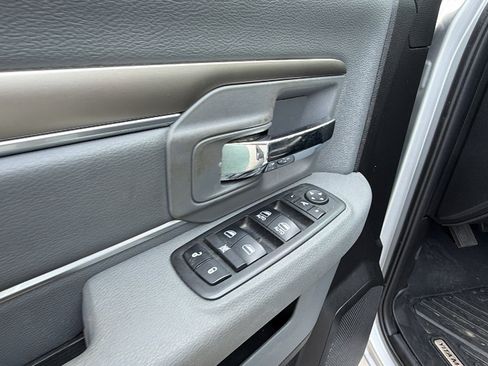Used 2019 RAM 1500 Big Horn w/ Rambox Value Package AWD/4WD image 15