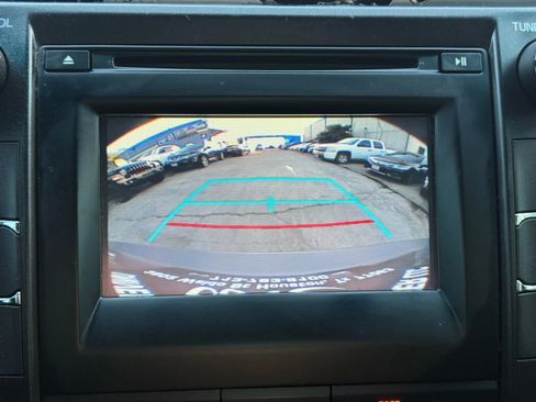 Used 2015 Toyota Camry SE image 13