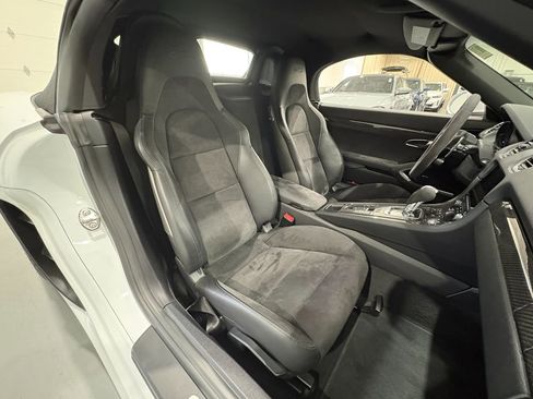 Used 2018 Porsche 718 Boxster GTS RWD image 49