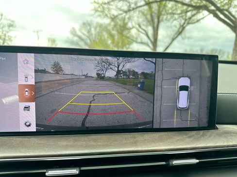 Used 2025 Genesis GV80 3.5T Prestige image 43