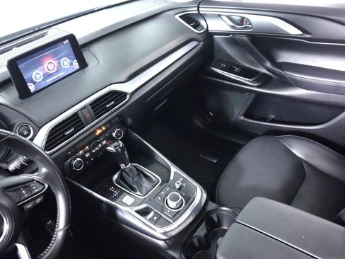 Used 2018 MAZDA CX-9 Touring w/ Touring Premium Package AWD/4WD image 31