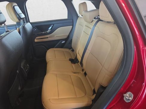 Used 2022 Lincoln Corsair Reserve w/ Equipment Group 201A AWD/4WD image 14