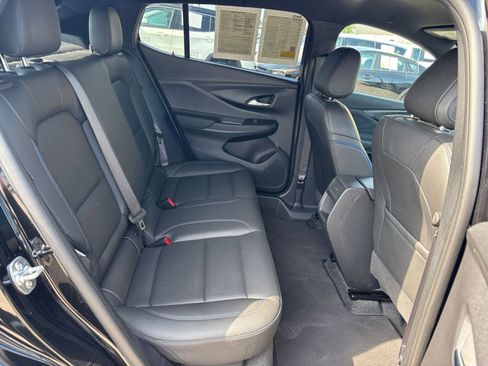 Used 2025 Buick Envista Sport Touring FWD image 24