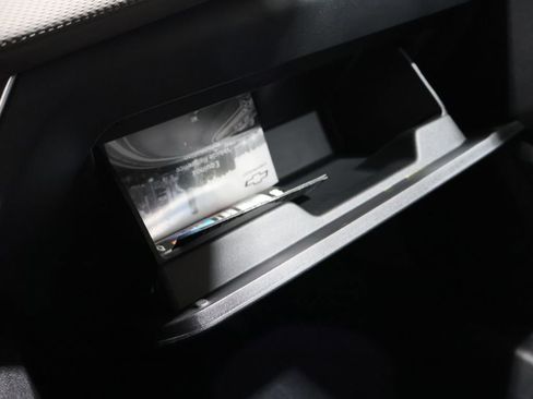 Used 2026 Chevrolet Equinox LT w/ Convenience Package II image 31