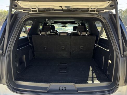 Used 2021 Ford Expedition Max Limited image 14