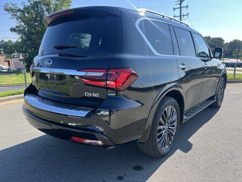 Used 2023 INFINITI QX80 Sensory w/ Cargo Package AWD/4WD image 9
