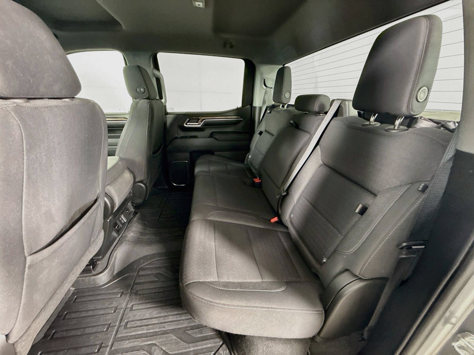Used 2024 GMC Sierra 1500 Elevation w/ LPO, Elevation Black Package AWD/4WD image 20