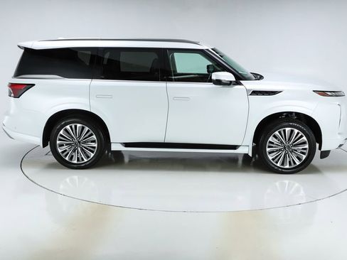 New 2026 INFINITI QX80 Luxe w/ Cargo Package AWD/4WD image 10